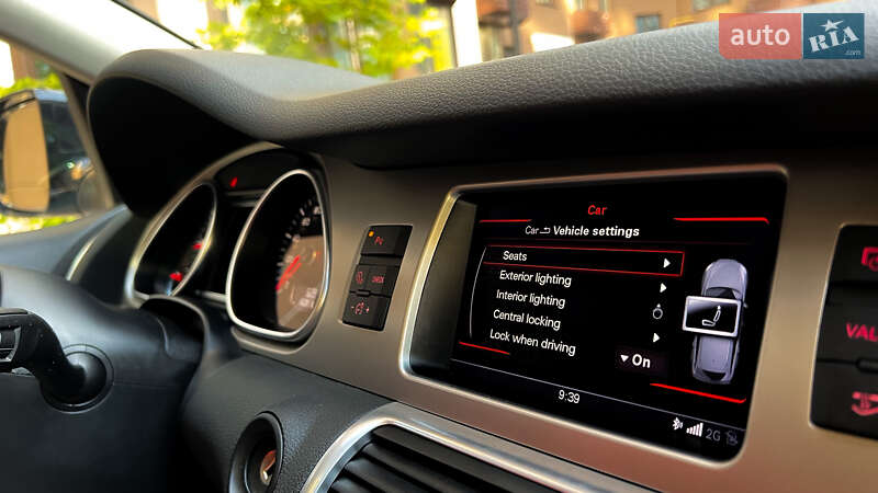 Позашляховик / Кросовер Audi Q7 2015 в Києві