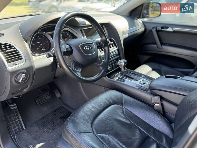Внедорожник / Кроссовер Audi Q7 2013 в Черкассах