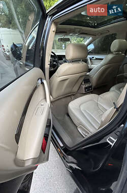 Внедорожник / Кроссовер Audi Q7 2007 в 