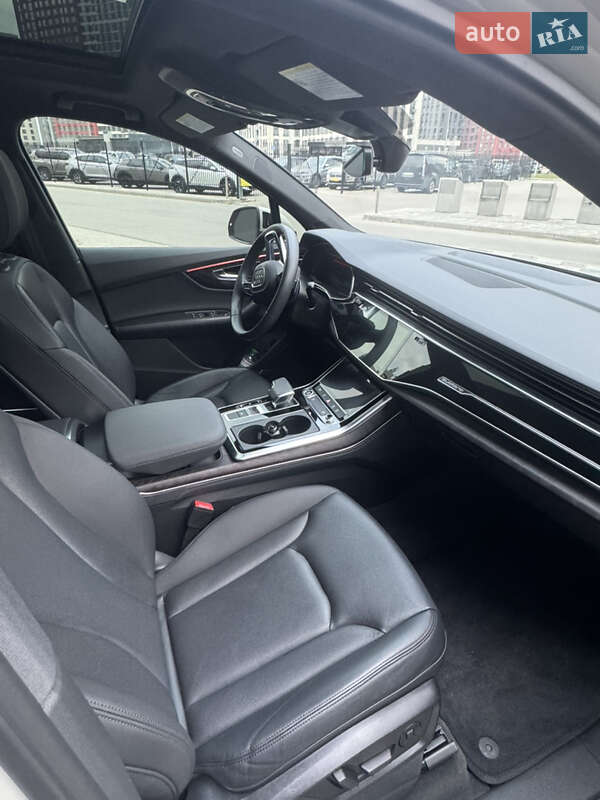 Внедорожник / Кроссовер Audi Q7 2020 в Киеве фото 12 Внедорожник / Кроссовер Audi Q7 2020 в Киеве