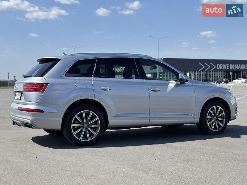 Внедорожник / Кроссовер Audi Q7 2019 в Днепре фото 9 Внедорожник / Кроссовер Audi Q7 2019 в Днепре