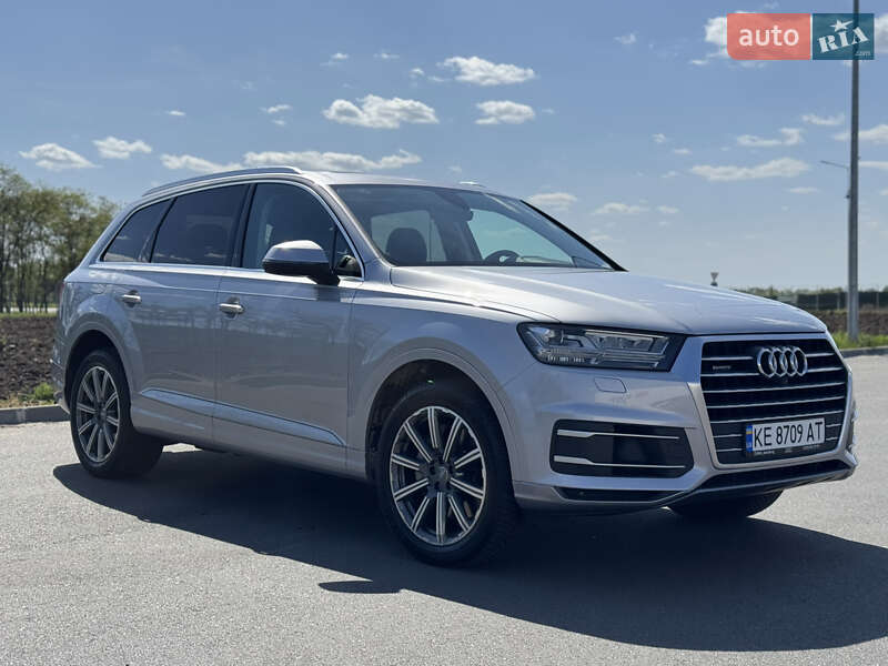 Внедорожник / Кроссовер Audi Q7 2019 в Днепре фото 8 Внедорожник / Кроссовер Audi Q7 2019 в Днепре