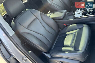 Внедорожник / Кроссовер Audi Q7 2019 в 