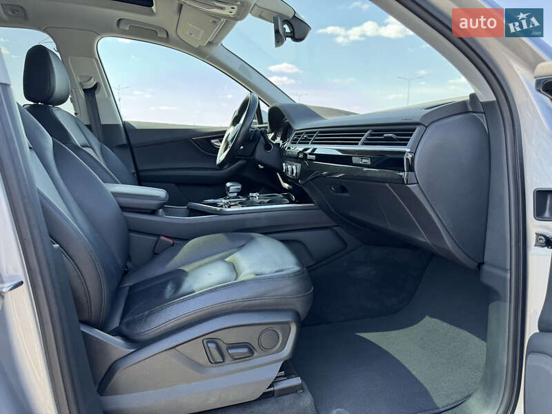 Внедорожник / Кроссовер Audi Q7 2019 в Днепре фото 20 Внедорожник / Кроссовер Audi Q7 2019 в Днепре