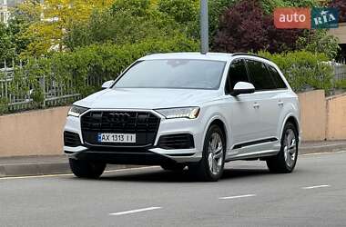 Внедорожник / Кроссовер Audi Q7 2019 в 