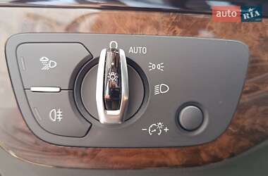 Внедорожник / Кроссовер Audi Q7 2016 в 