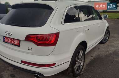 Позашляховик / Кросовер Audi Q7 2014 в 