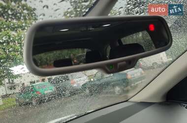 Позашляховик / Кросовер Audi Q7 2014 в 