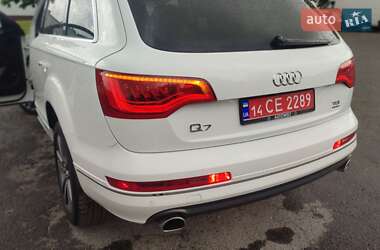 Позашляховик / Кросовер Audi Q7 2014 в 