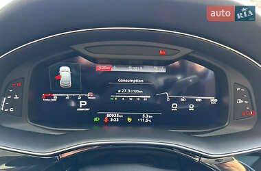 Внедорожник / Кроссовер Audi Q7 2021 в 