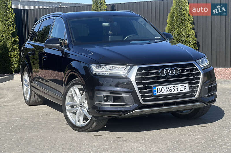 Внедорожник / Кроссовер Audi Q7 2018 в Тернополе