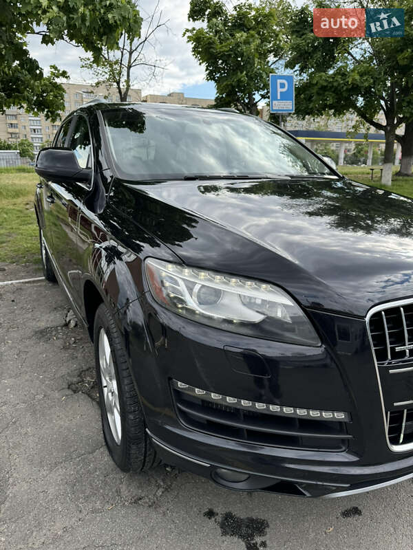 Позашляховик / Кросовер Audi Q7 2012 в Києві