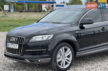 Внедорожник / Кроссовер Audi Q7 2012 в 