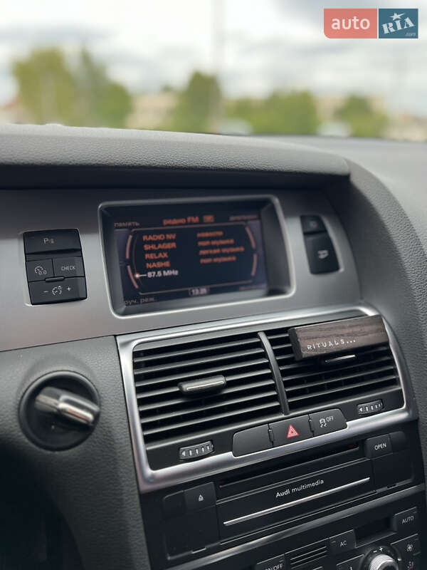 Внедорожник / Кроссовер Audi Q7 2012 в Березному фото 37 Внедорожник / Кроссовер Audi Q7 2012 в Березному