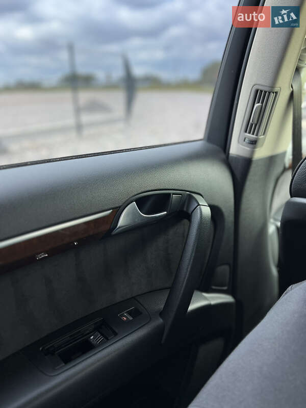 Внедорожник / Кроссовер Audi Q7 2012 в Березному фото 52 Внедорожник / Кроссовер Audi Q7 2012 в Березному