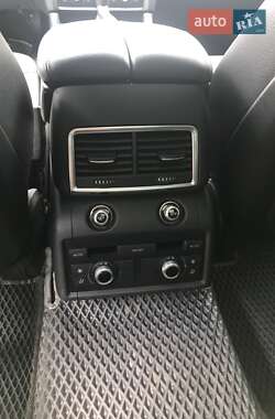 Позашляховик / Кросовер Audi Q7 2011 в 