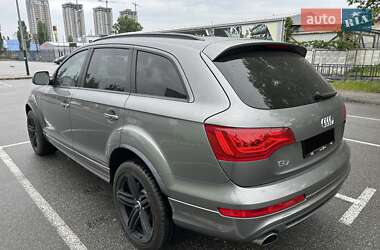 Внедорожник / Кроссовер Audi Q7 2015 в 