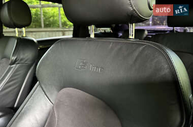Внедорожник / Кроссовер Audi Q7 2011 в 