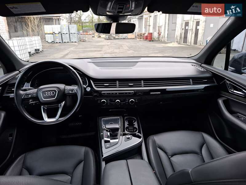 Внедорожник / Кроссовер Audi Q7 2016 в Киеве фото 12 Внедорожник / Кроссовер Audi Q7 2016 в Киеве