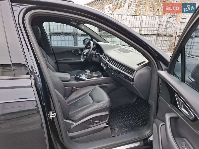 Внедорожник / Кроссовер Audi Q7 2016 в Киеве фото 19 Внедорожник / Кроссовер Audi Q7 2016 в Киеве