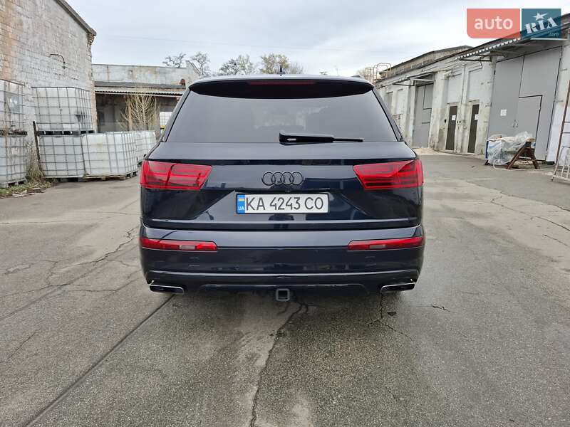 Внедорожник / Кроссовер Audi Q7 2016 в Киеве фото 20 Внедорожник / Кроссовер Audi Q7 2016 в Киеве