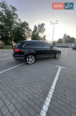 Позашляховик / Кросовер Audi Q7 2014 в 