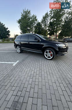 Позашляховик / Кросовер Audi Q7 2014 в 