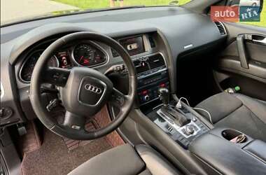 Внедорожник / Кроссовер Audi Q7 2007 в 
