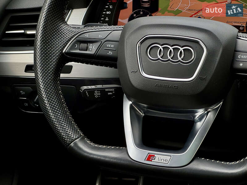 Внедорожник / Кроссовер Audi Q7 2018 в Ужгороде