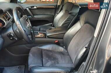 Внедорожник / Кроссовер Audi Q7 2013 в 
