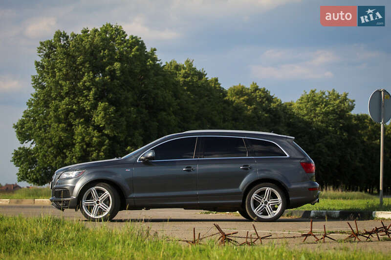 Внедорожник / Кроссовер Audi Q7 2011 в Сумах