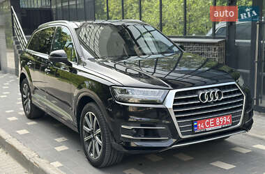 Позашляховик / Кросовер Audi Q7 2017 в Тернополі