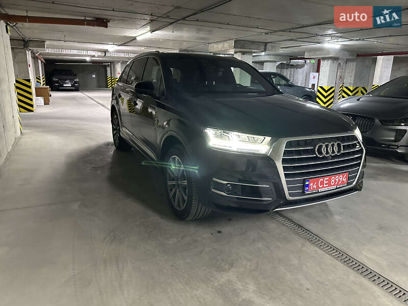 Внедорожник / Кроссовер Audi Q7 2017 в Тернополе