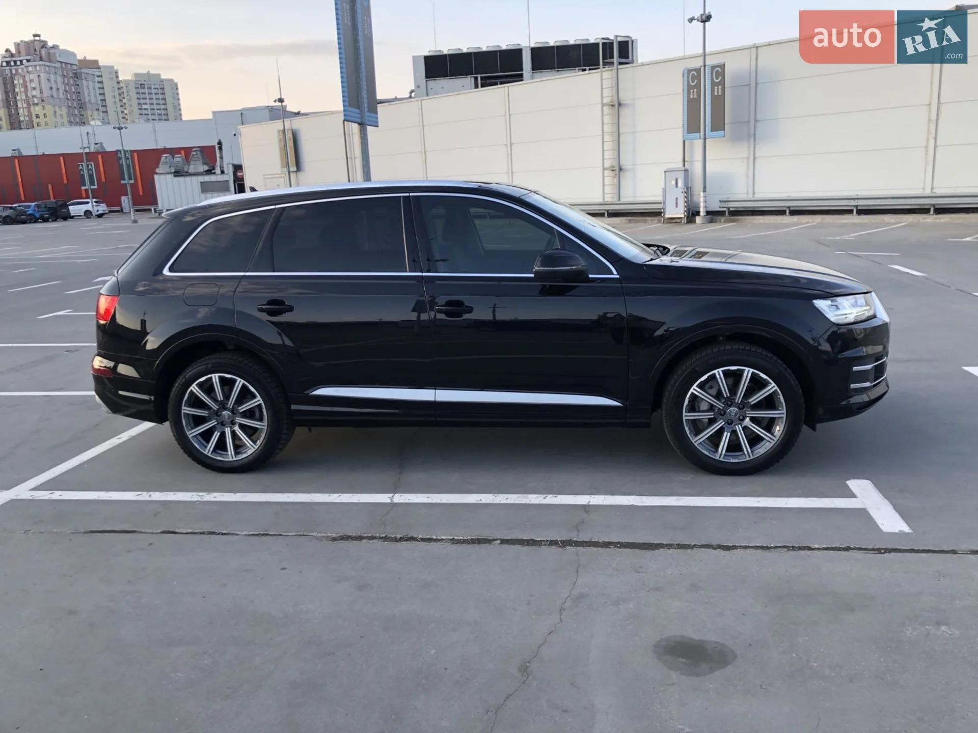 2019 Audi Q7 - мініатюра 23