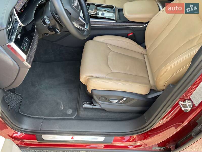 Внедорожник / Кроссовер Audi Q7 2020 в Киеве