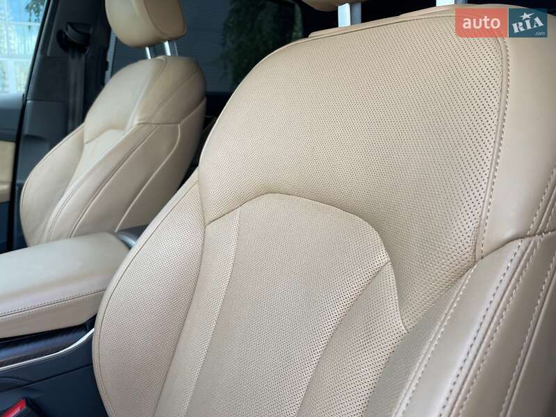 Внедорожник / Кроссовер Audi Q7 2020 в Киеве