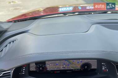 Позашляховик / Кросовер Audi Q7 2020 в 