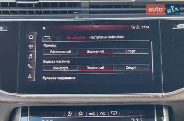 Позашляховик / Кросовер Audi Q7 2020 в 