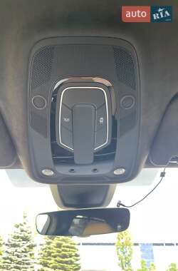 Позашляховик / Кросовер Audi Q7 2020 в 