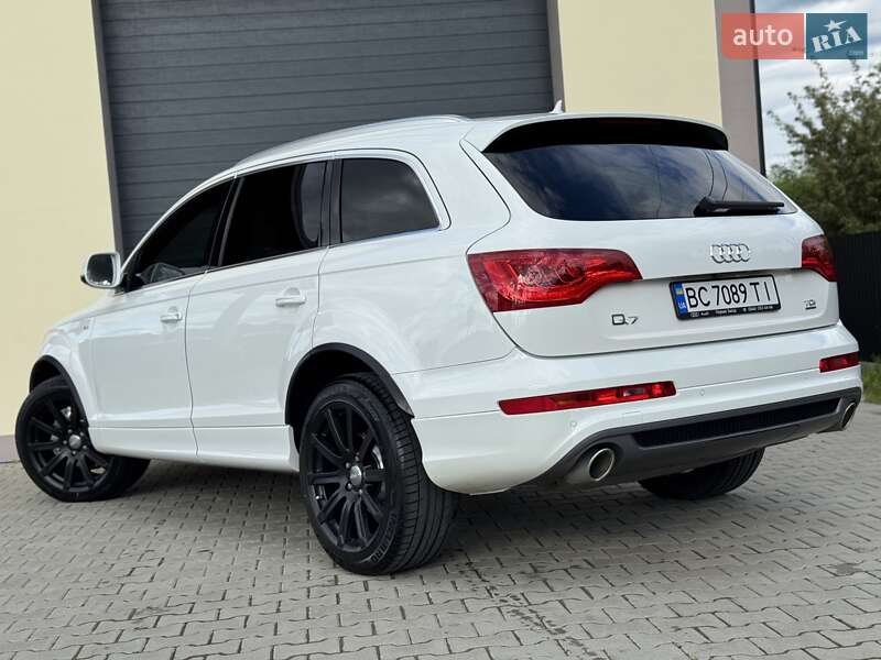 Внедорожник / Кроссовер Audi Q7 2012 в Стрые