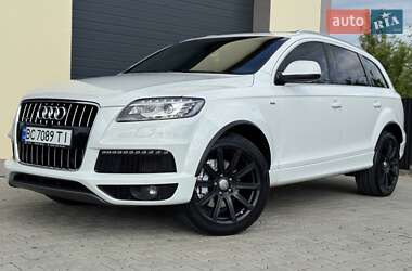Внедорожник / Кроссовер Audi Q7 2012 в 