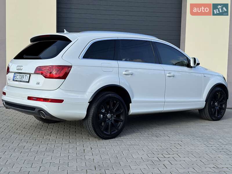 Внедорожник / Кроссовер Audi Q7 2012 в Стрые