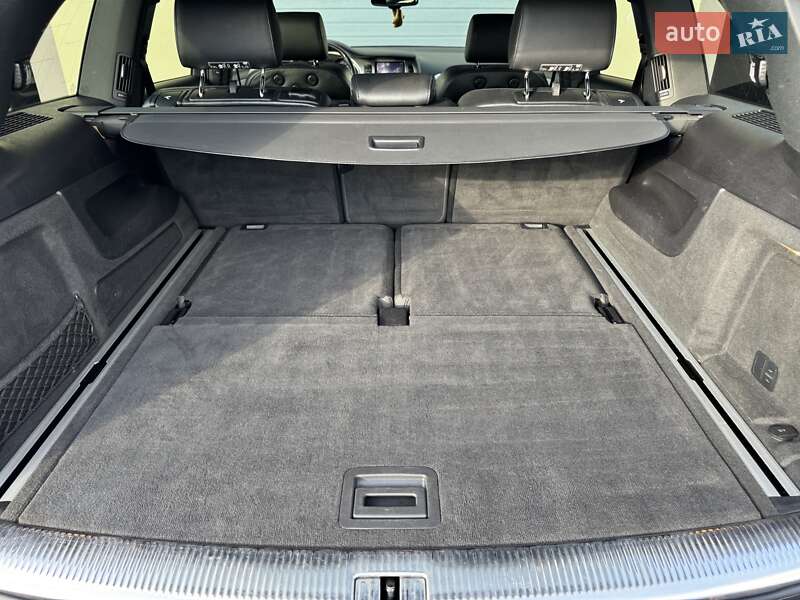 Внедорожник / Кроссовер Audi Q7 2012 в Стрые