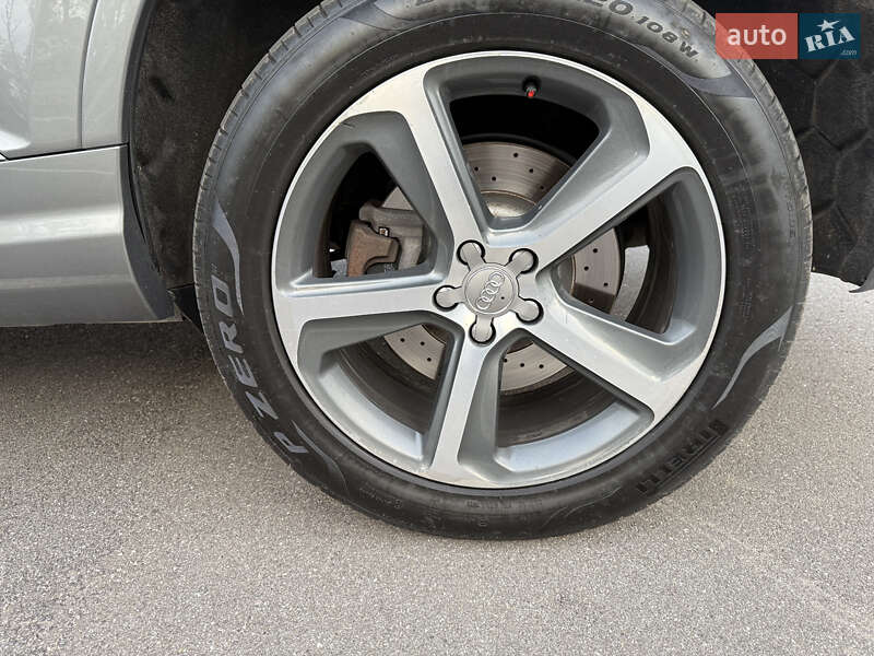 Позашляховик / Кросовер Audi Q7 2016 в Вінниці