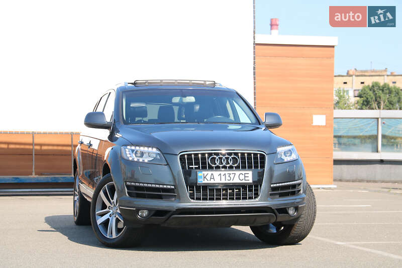 Внедорожник / Кроссовер Audi Q7 2014 в Киеве