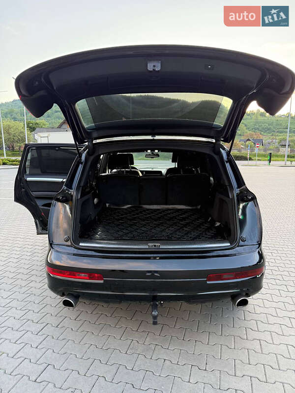 Позашляховик / Кросовер Audi Q7 2006 в Яремчі