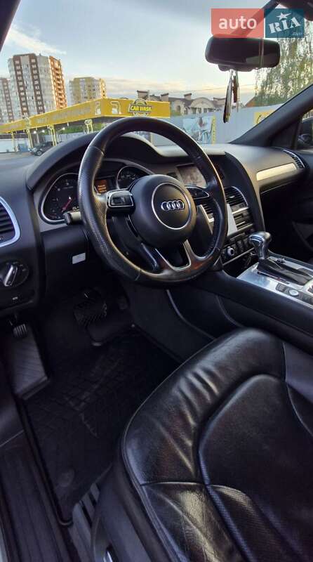 Внедорожник / Кроссовер Audi Q7 2015 в Броварах