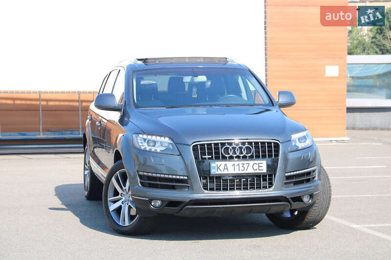 Позашляховик / Кросовер Audi Q7 2014 в 