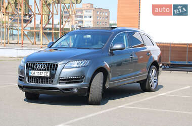 Позашляховик / Кросовер Audi Q7 2014 в 