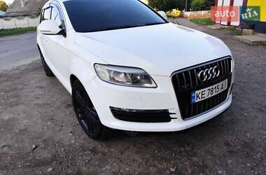 Внедорожник / Кроссовер Audi Q7 2006 в 